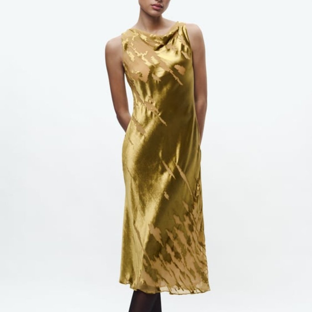 NWT ZARA VELVET MIDI DRESS ZW COLLECTION XS, S 9430